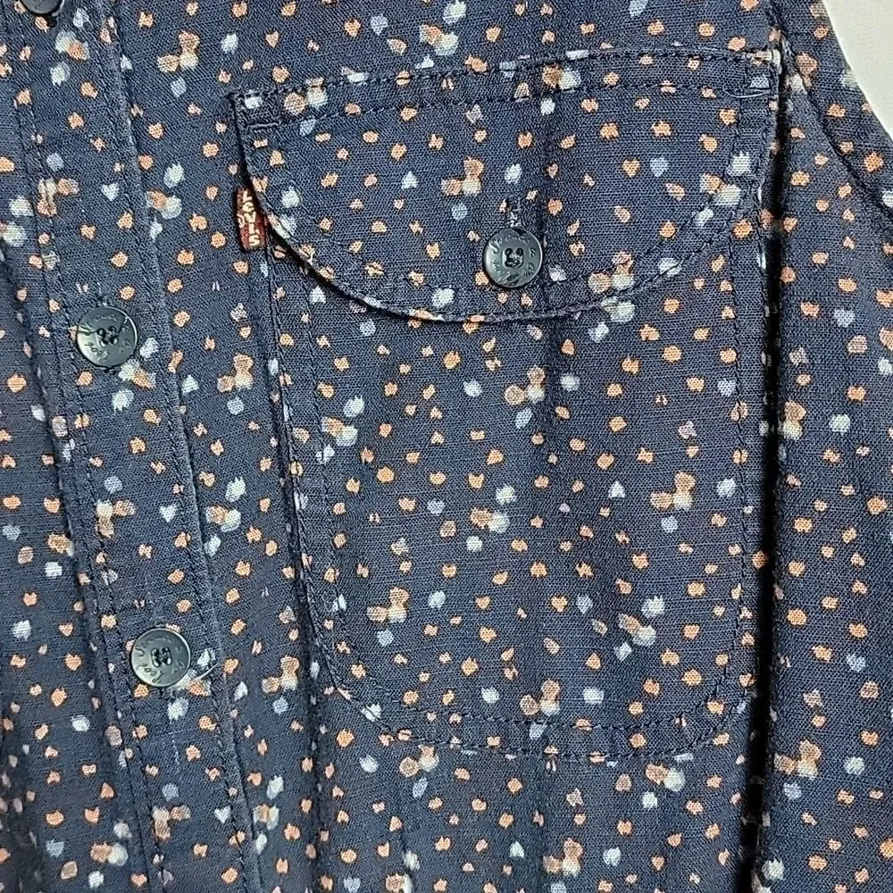 🖤5/$20🖤 LEVI'S.. lightweight denim dress..